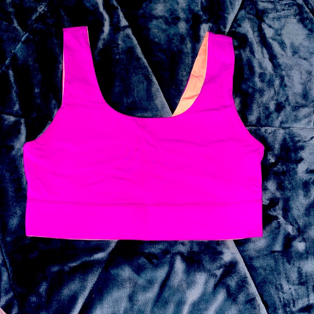 Fabletics reverse sport bra